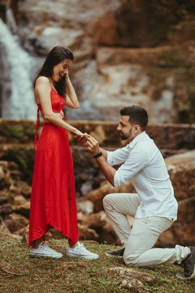 THE ART OF PROPOSAL: ELEVATING YOUR LOOK FOR THE BIG MOMENT