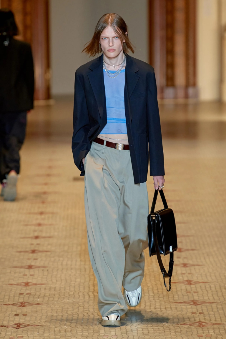 LOOK OUT FOR THESE SPRING 2023 MENSWEAR TRENDS
